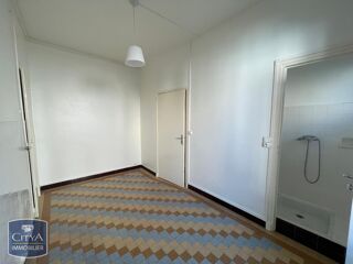  Appartement à louer 1 pièce 32 m²