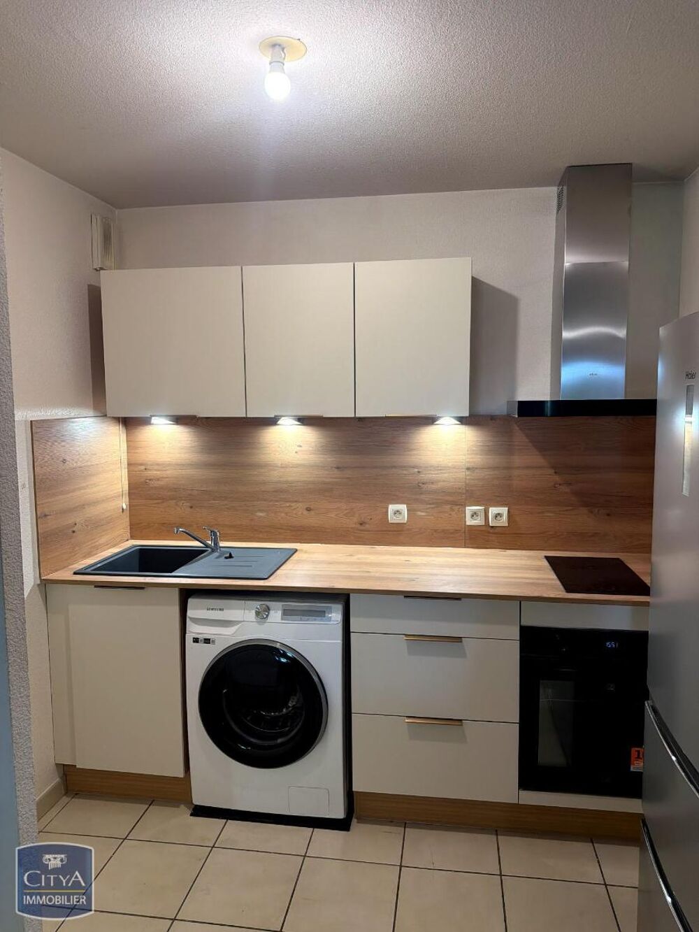 location Appartement - 2 pièce(s) - 53 m² Aubenas (07200)