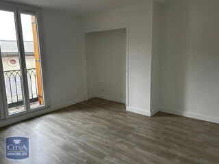  Appartement à louer 3 pièces 70 m²
