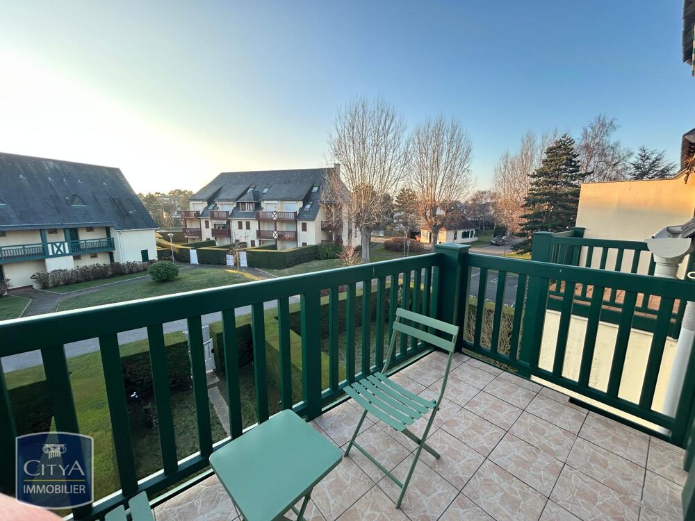 À LOUER : Charmant appartement T1 situé à Deauville dans....