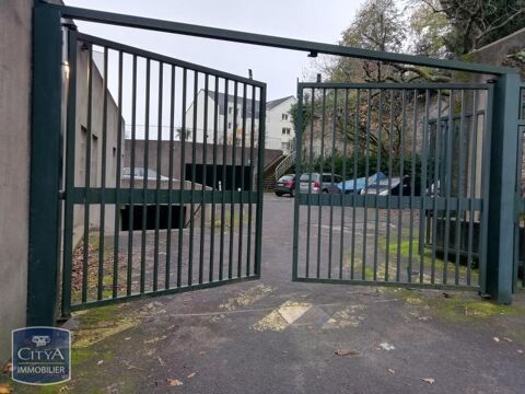  Parking / Garage � louer 