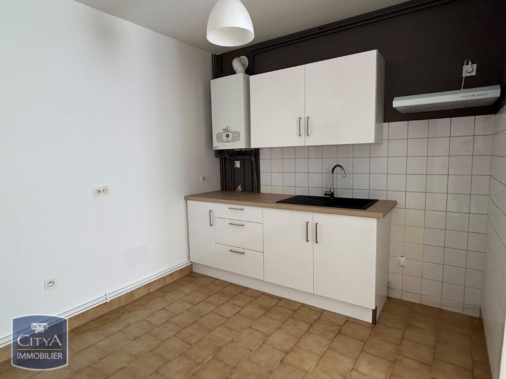 À louer : Charmante maison T2 située rue Mulot à Saint-Q....