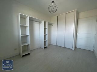  Appartement à louer 3 pièces 54 m²