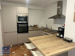  Appartement à louer 3 pièces 73 m²
