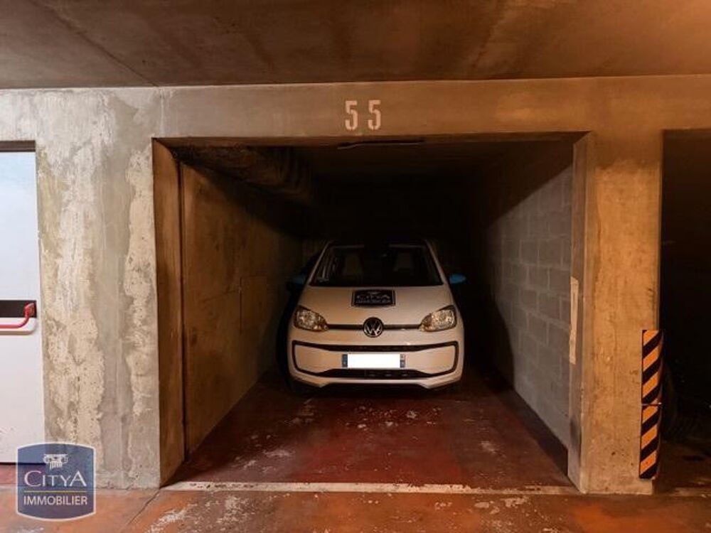 location Parking / Garage Paris 8