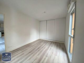  Appartement à louer 2 pièces 50 m²