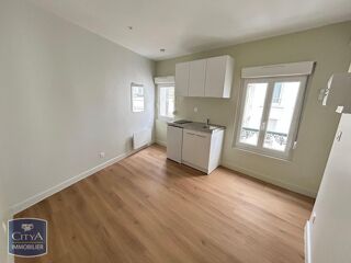  Appartement à louer 1 pièce 14 m²