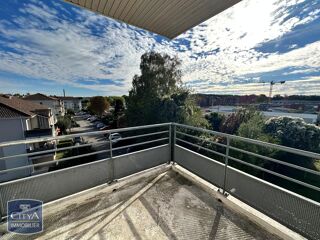  Appartement à louer 3 pièces 52 m²
