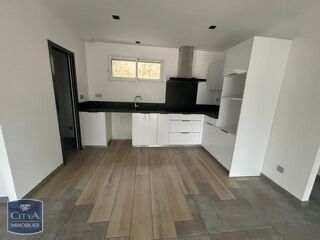  Maison à louer 5 pièces 144 m²