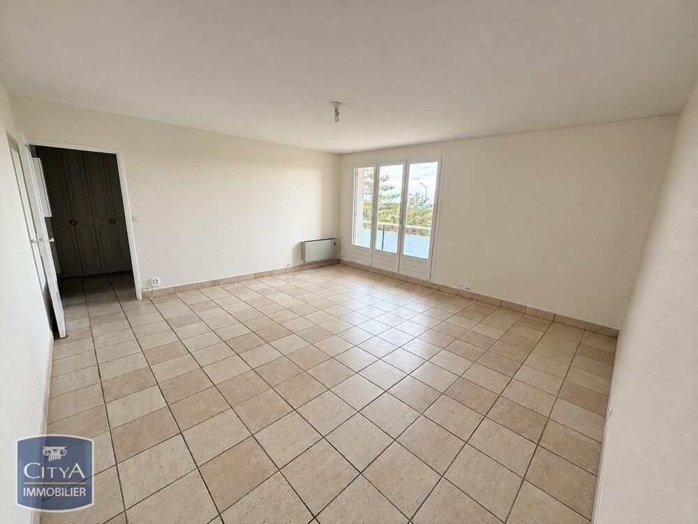 location Appartement - 3 pièce(s) - 72 m² Talant (21240)