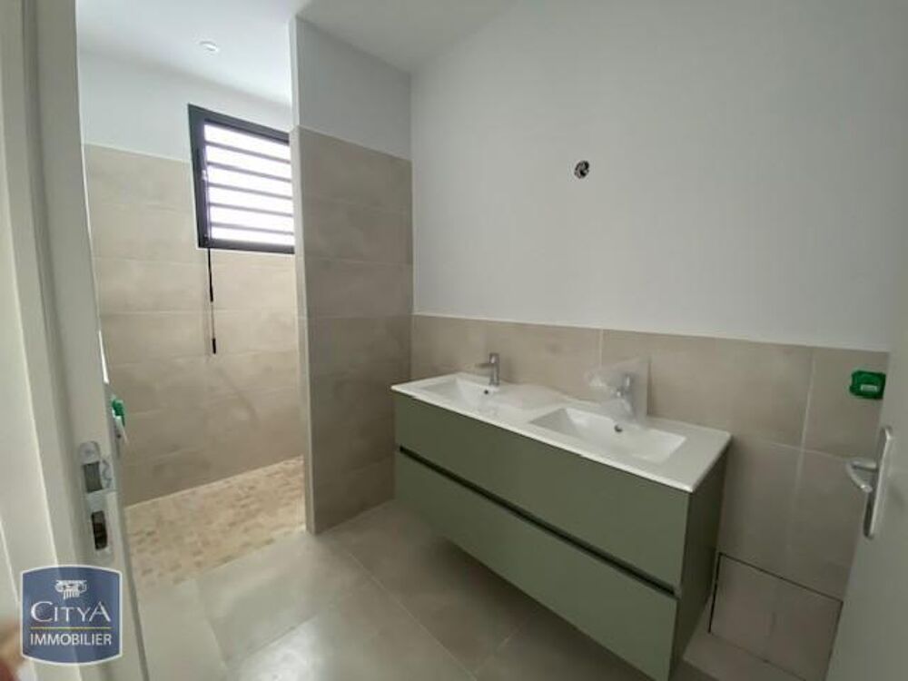 location Maison - 4 pièce(s) - 87 m² Le Tampon (97430)
