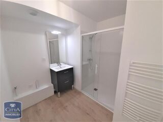  Appartement à louer 2 pièces 45 m²
