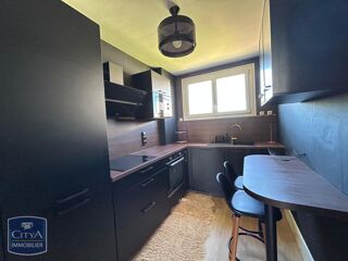  Appartement à louer 3 pièces 53 m²