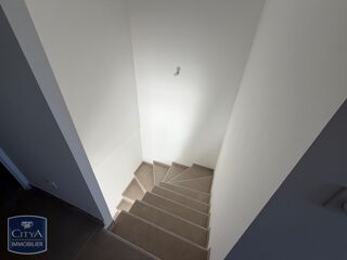  Maison à louer 4 pièces 108 m²