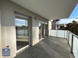 location Appartement - 3 pièce(s) - 64 m² Mougins (06250)