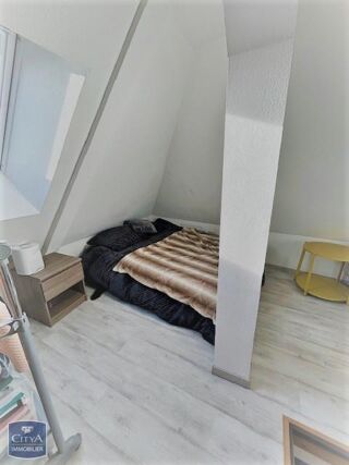  Appartement à louer 1 pièce 18 m²