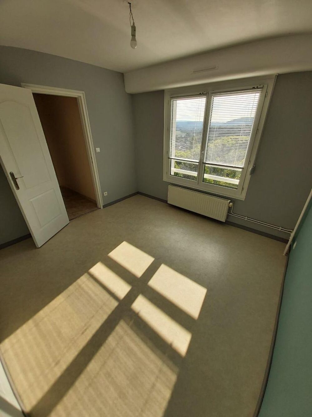 location Appartement - 4 pièce(s) - 77 m² Montbéliard (25200)