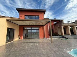  Villa � louer 8 pi�ces 240 m�