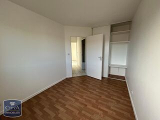  Appartement à louer 3 pièces 66 m²
