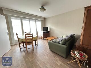  Appartement à louer 1 pièce 10 m²