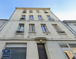  Appartement à louer 2 pièces 32 m²