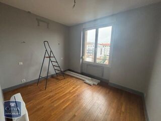  Appartement à louer 3 pièces 47 m²