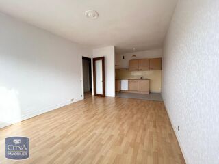  Appartement à louer 2 pièces 41 m²