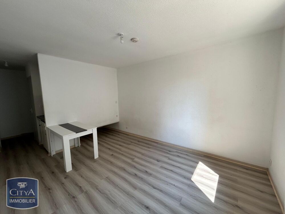 location Appartement - 1 pièce(s) - 21 m² Niort (79000)