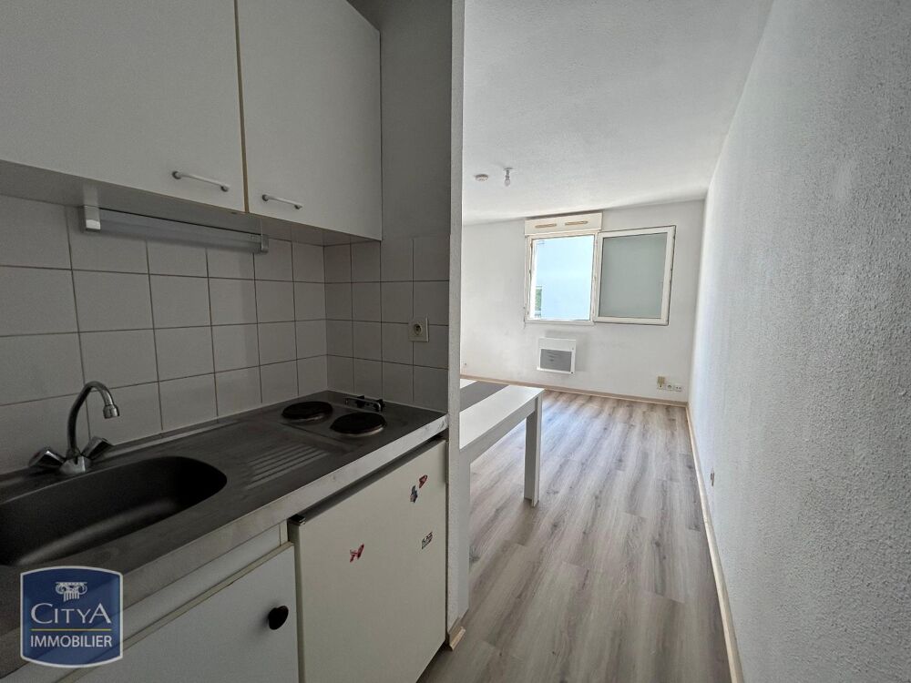 location Appartement - 1 pièce(s) - 21 m² Niort (79000)