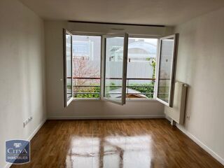  Appartement à louer 2 pièces 43 m²