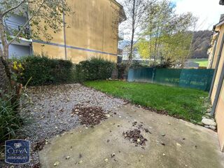  Appartement à louer 4 pièces 83 m²