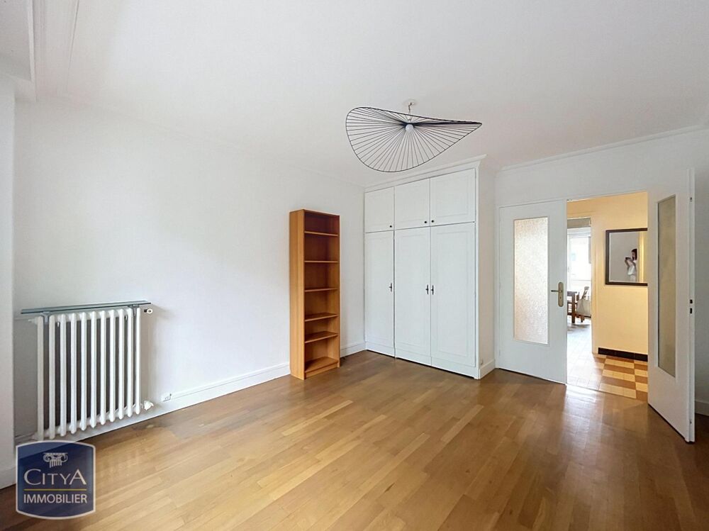 EXCLUSIVITÉ - APPARTEMENT 3 PIÈCES - LYON 7 JEAN MACE Vo....