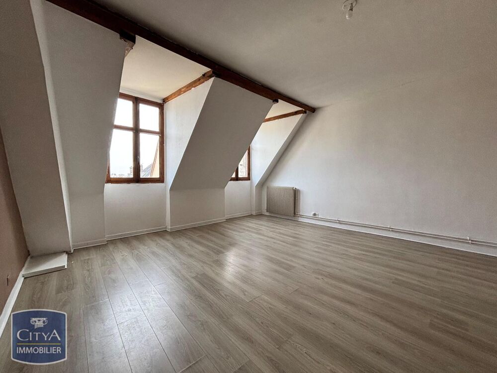 location Appartement - 2 pièce(s) - 55 m² Bourges (18000)