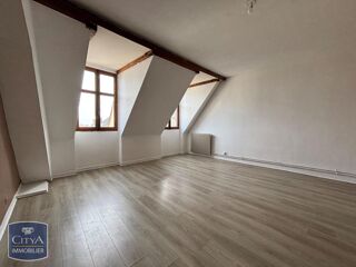  Appartement à louer 2 pièces 55 m²
