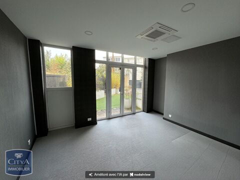   Location / Local Commercial - 114 m² 