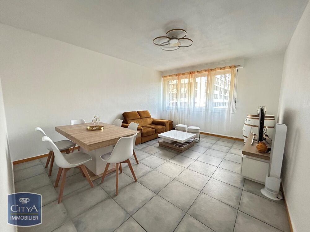 location Appartement - 4 pièce(s) - 91 m² Le Mans (72000)