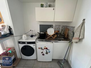  Appartement à louer 1 pièce 32 m²