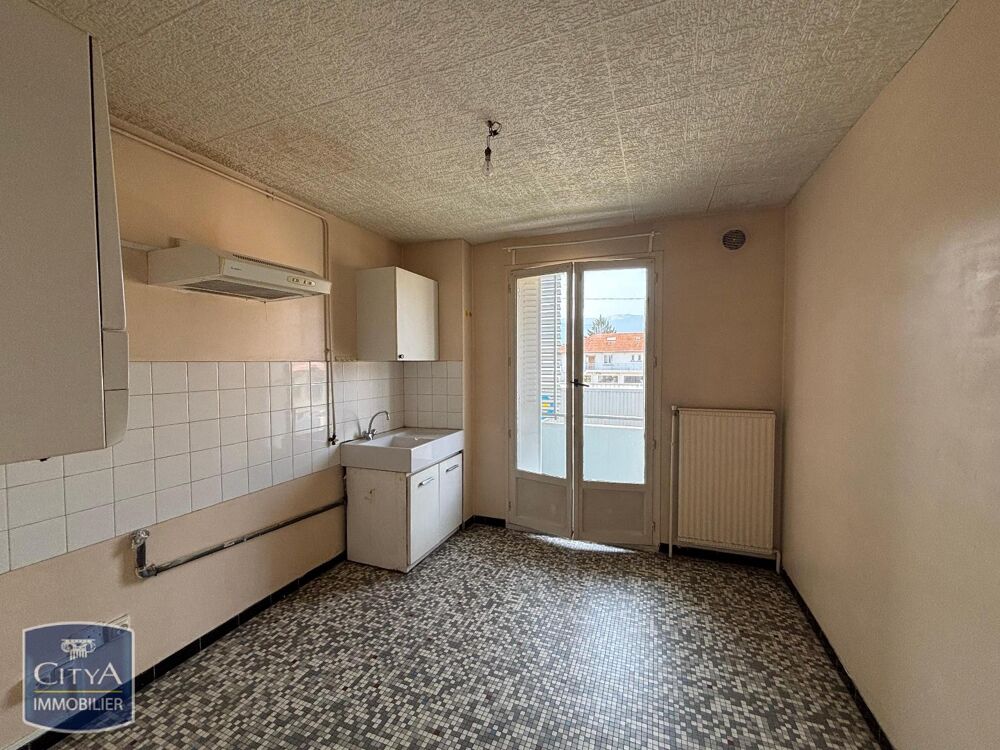 location Appartement - 2 pièce(s) - 47 m² Saint-Martin-d'Hères (38400)