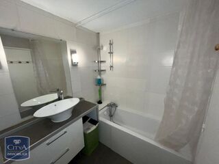  Appartement à louer 2 pièces 49 m²