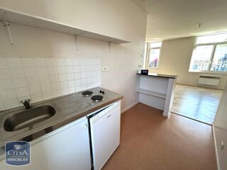  Appartement à louer 1 pièce 38 m²