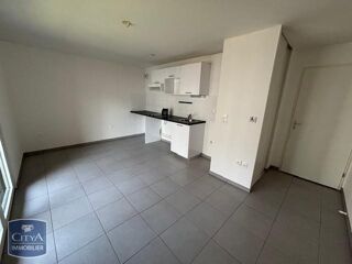  Appartement à louer 2 pièces 42 m²