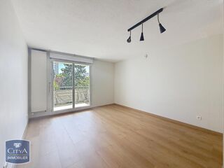  Appartement à louer 1 pièce 23 m²