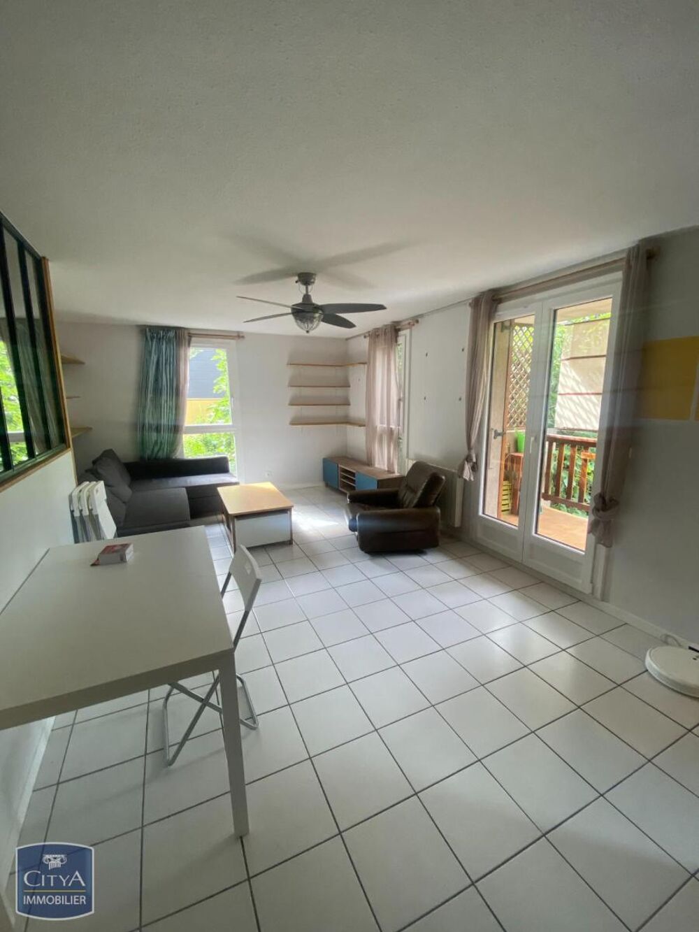 location Appartement - 3 pièce(s) - 63 m² Saint-Martin-le-Vinoux (38950)