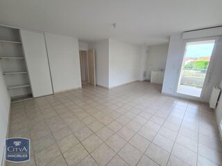  Appartement à louer 3 pièces 58 m²