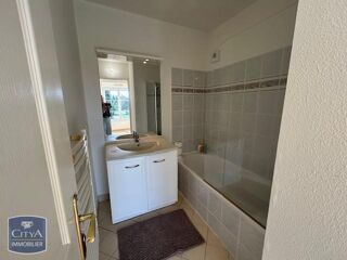  Appartement à louer 2 pièces 44 m²