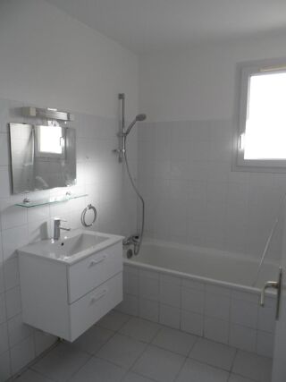  Appartement à louer 3 pièces 52 m²
