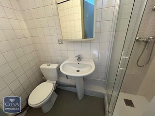  Appartement à louer 2 pièces 38 m²