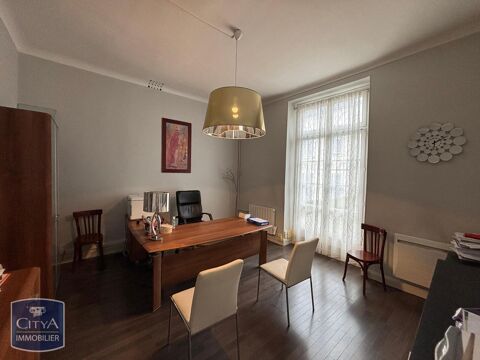 &Agrave; LOUER : Local professionnel id&eacute;alement situ&eacute; &agrave; Orl&eacute;... 900 45000 Orleans