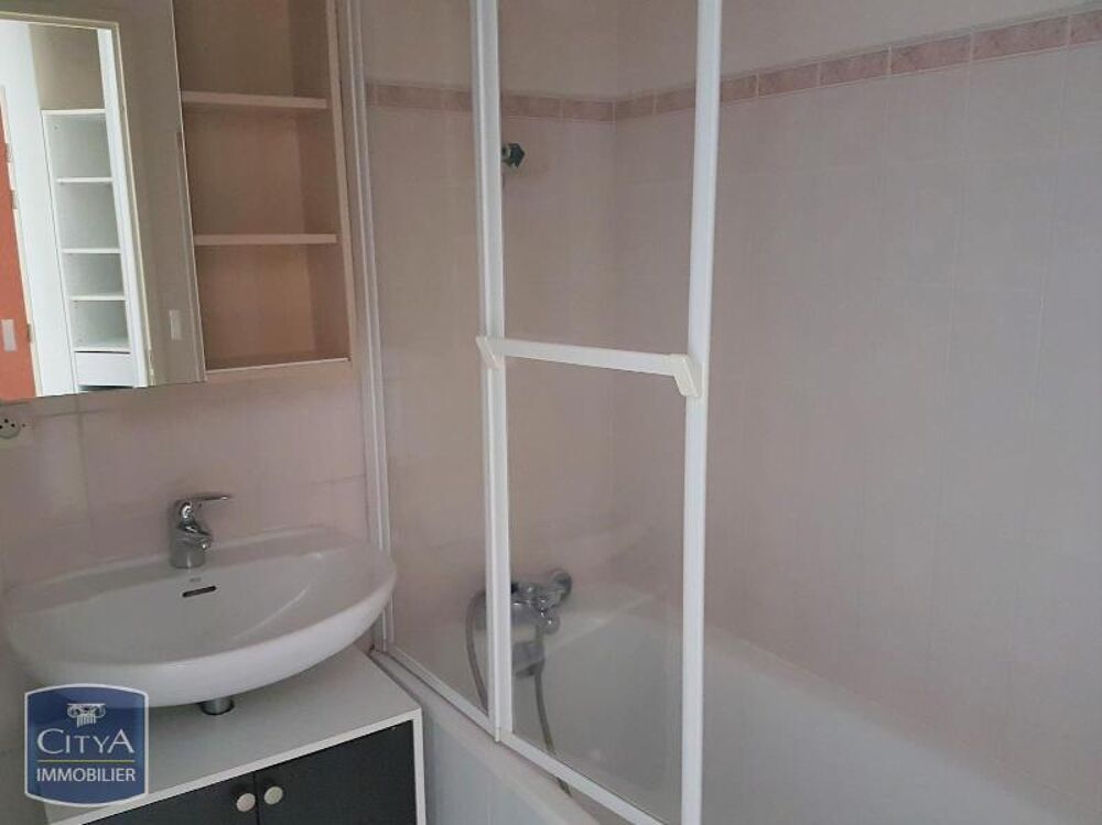 location Appartement - 1 pièce(s) - 28 m² Évry (91000)