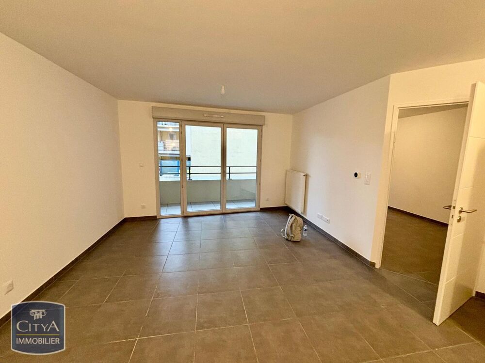 location Appartement - 2 pièce(s) - 39 m² Cannes La Bocca (06150)